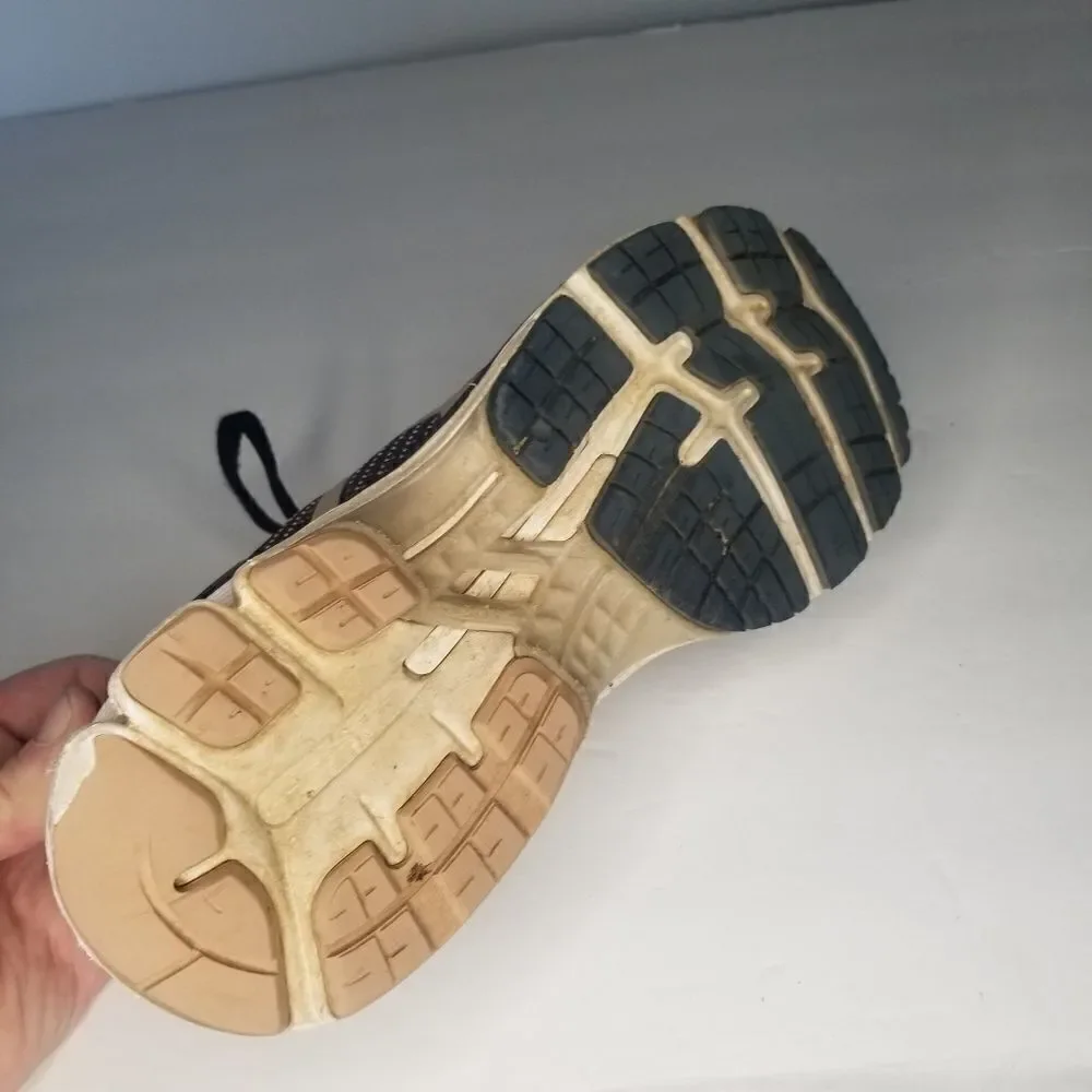 Asics flytefoam gel athletic shoes Women's size 6.5